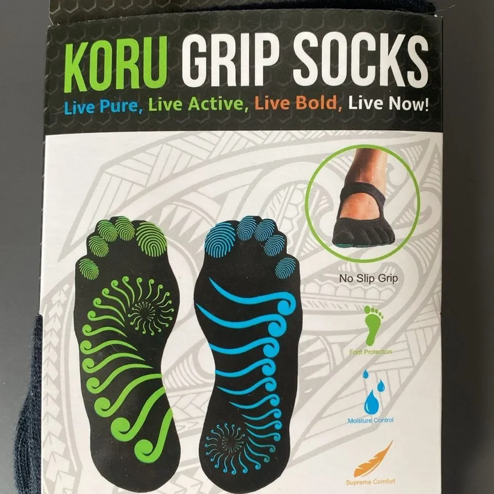 Set of 2 Koru Grip Socks Non-Slip Yoga Socks Unisex M/L